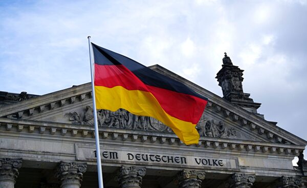 Bundestag (Ingo Joseph from Pexels)