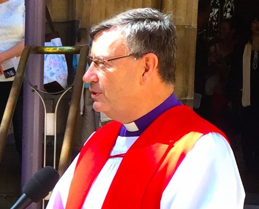 Glenn Davies (Twitter)