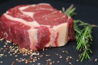 Fleisch (tomwieden from Pixabay)