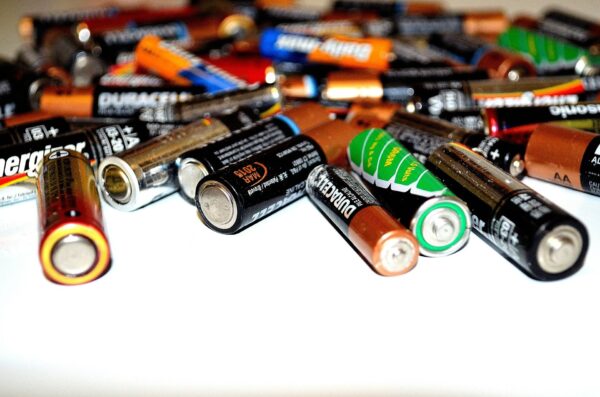 Batterie (PublicDomainPictures from Pixabay)