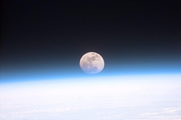 Der Mond als Kampfzone? (Foto: Pixabay)