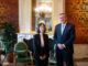 König Willem-Alexander (rechts) empfängt die Präsidentin des Internationalen Strafgerichtshofs (IStGH), Tomoko Akane, am 9. Oktober 2026 im Schloss Huis ten Bosch in Den Haag. (Foto: Frank van Beek / ANP / AFP)