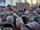 Kundgebung am 18. Oktober 2026, einen Tag nach dem Brand des Rathauses in Limoges. (Foto: PASCAL LACHENAUD / AFP)